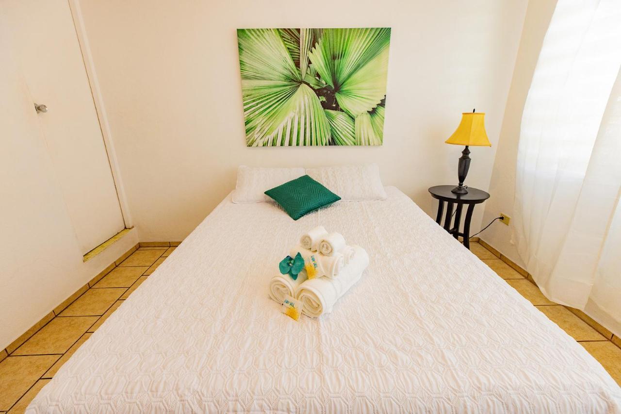 Vieques Tropical Guest House מראה חיצוני תמונה